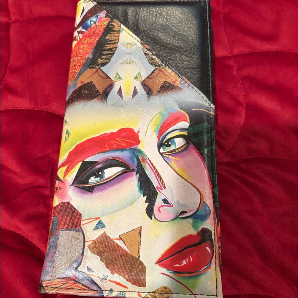 Colorful Abstract Face Wallet - Picture 3 of 10